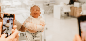 kraamplan: baby wel of niet op sociale media