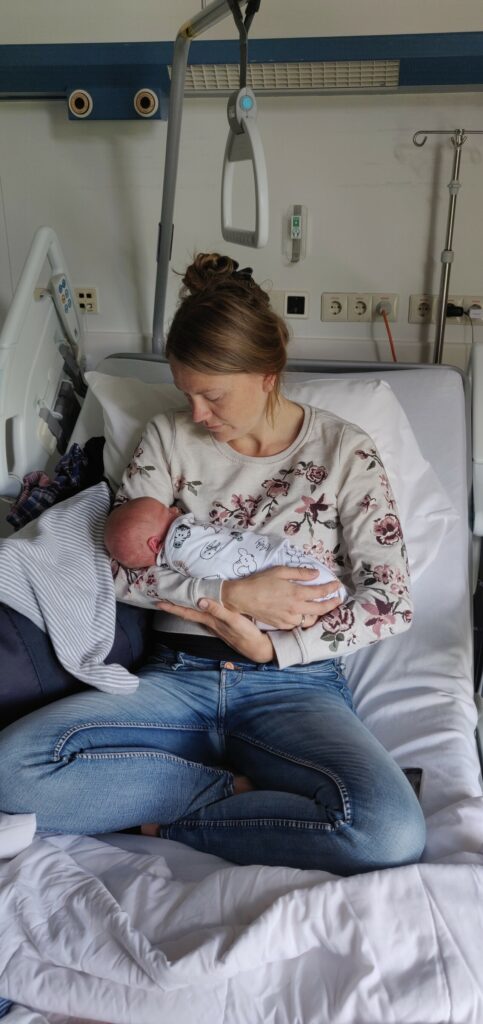 Joyce opname ziekenhuis postpartum depressie