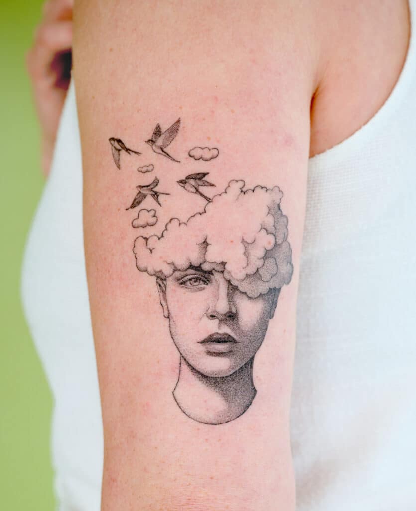 Nanine zette deze tattoo na het overwinnen van de postpartum depressie