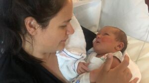 Milou en baby in levensgevaar na geboorte