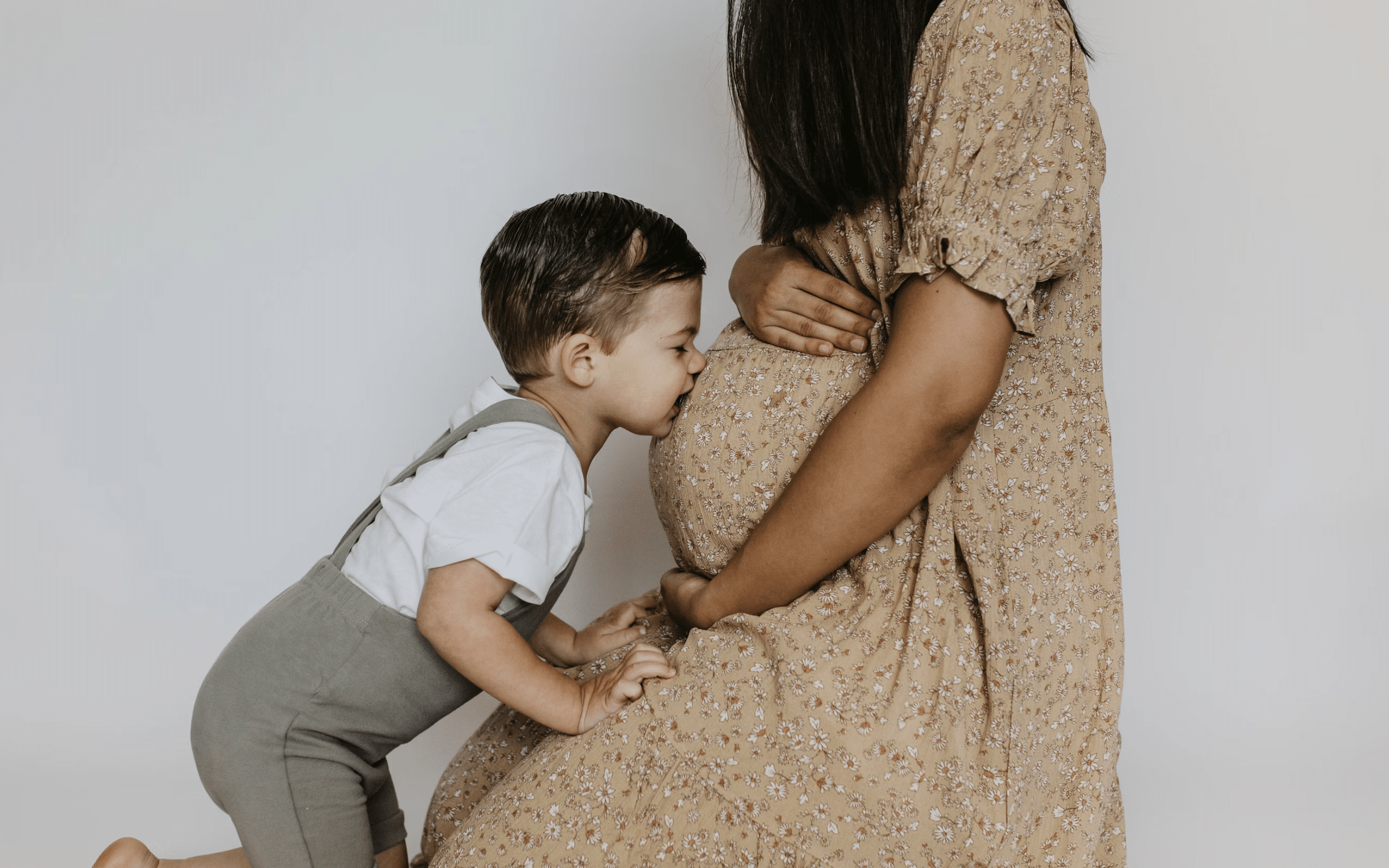 gebroken vliezen bevalling (foto Camylla Battani via Unsplash)