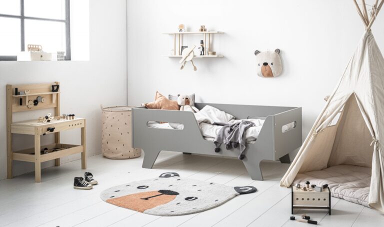 babybed of peuterbed merken