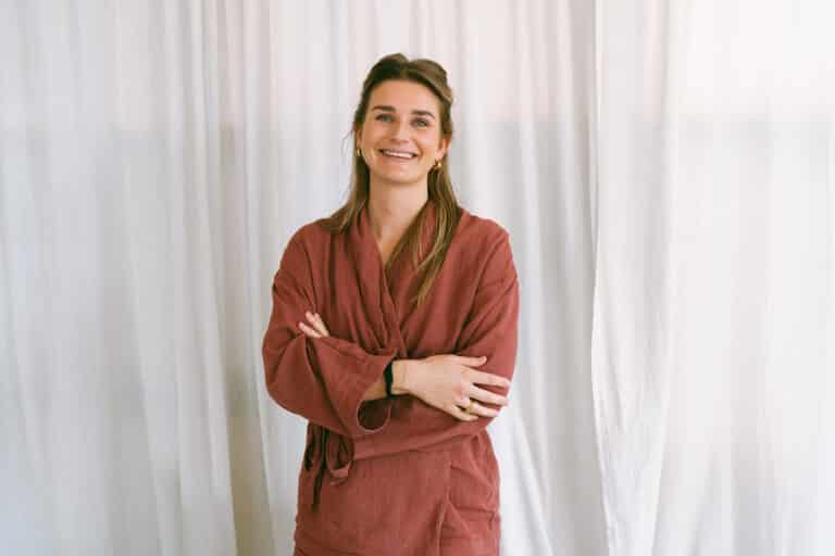 Eline is open over haar postnatale depressie (foto: Loïs Smit)