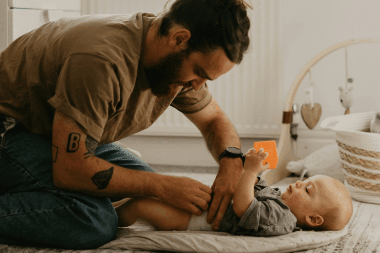 voordelen van verlof vaders (foto: Toa Heftiba via Unsplash)