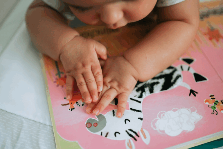 waarom is voorlezen zo goed voor je baby?