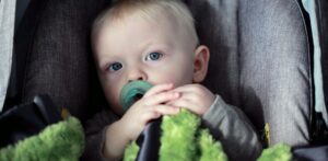baby in de auto checklist